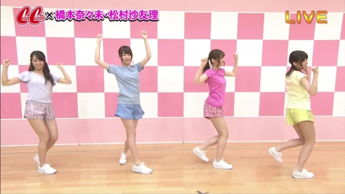 乃木坂のメンバーが生脚晒しながらエクササイズしている番組のキャプエロ画像7