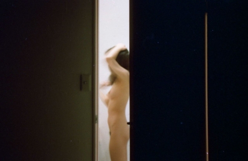 生活感ありまくりな入浴してるお姉さんの全裸ヌードな入浴エロ画像 No.1